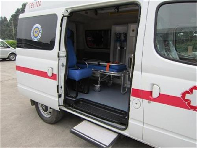 琼中救护车出租服务案例7